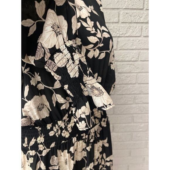 Nanette Lepore Floral High Neckline Hi-Low Dress Size 12 - Picture 9 of 13